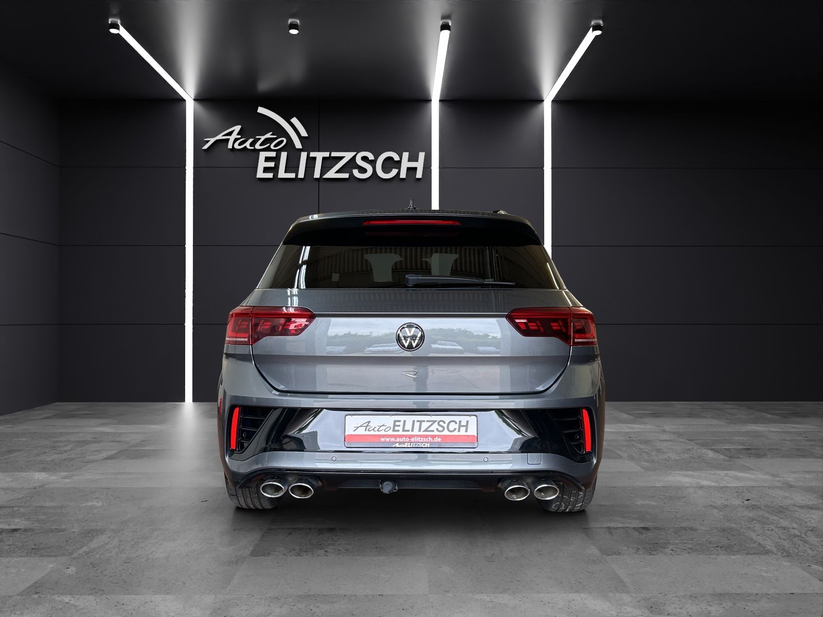 Volkswagen T-Roc R 4M DSG - Samsaru's Car Outlet