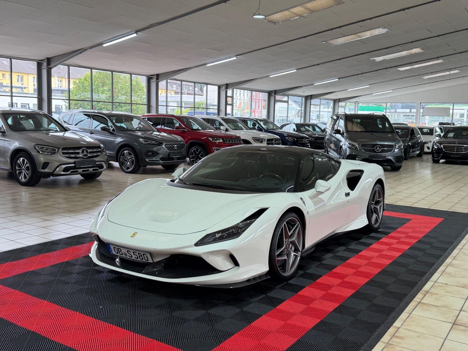 Ferrari F8 Carbon Paket/JBL/Lift