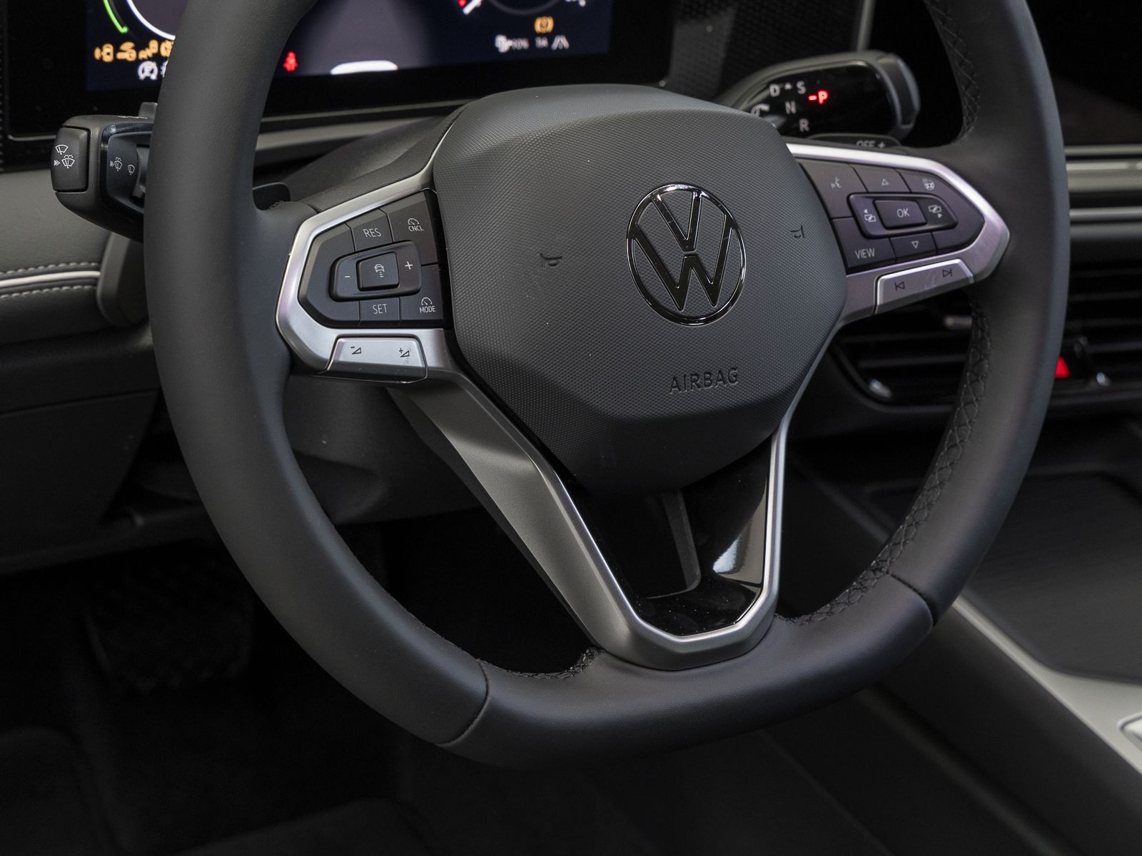 Volkswagen Passat Variant 1.5 TSI eHybrid DSG Business NAVI