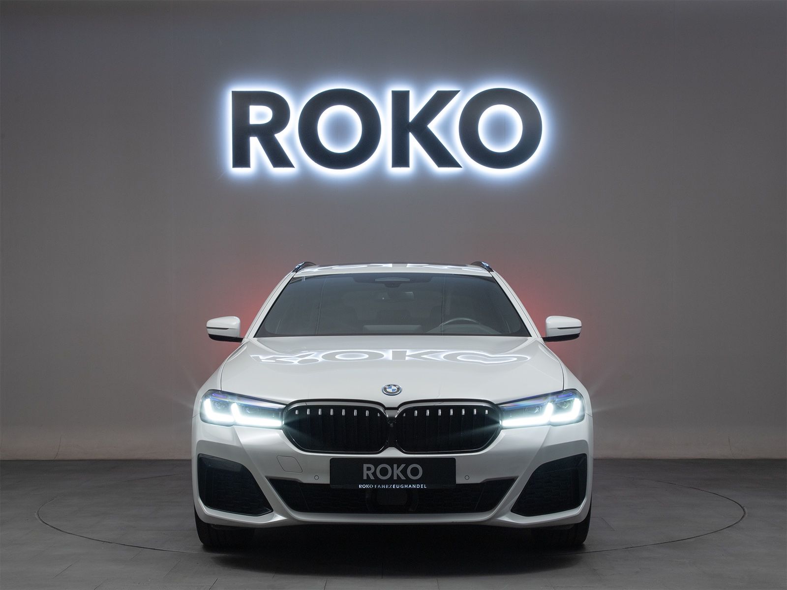 BMW 530e xD M-Sport 360°LenkHz.HuD Sitzlüft.PANO