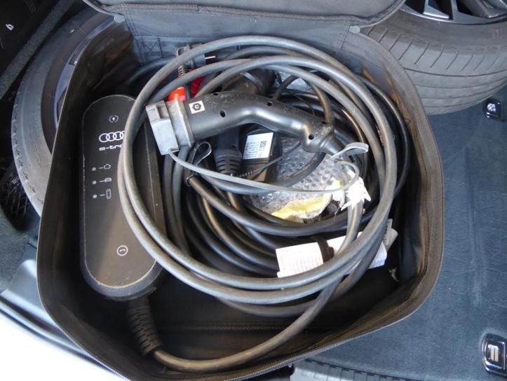 Audi A6 Avant TFSI e quattro Sport - Samsaru's Car Outlet