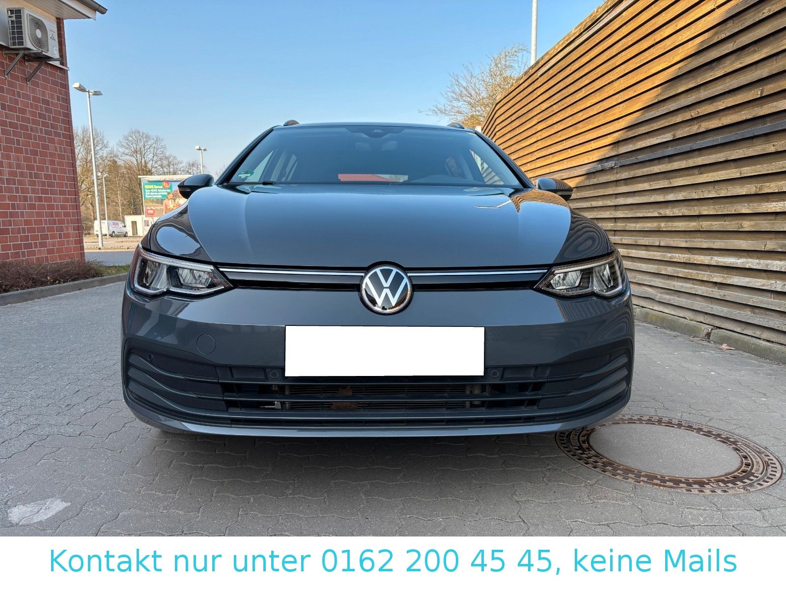 Volkswagen Golf 2.0 TDI Life Variant - Samsaru's Car Outlet