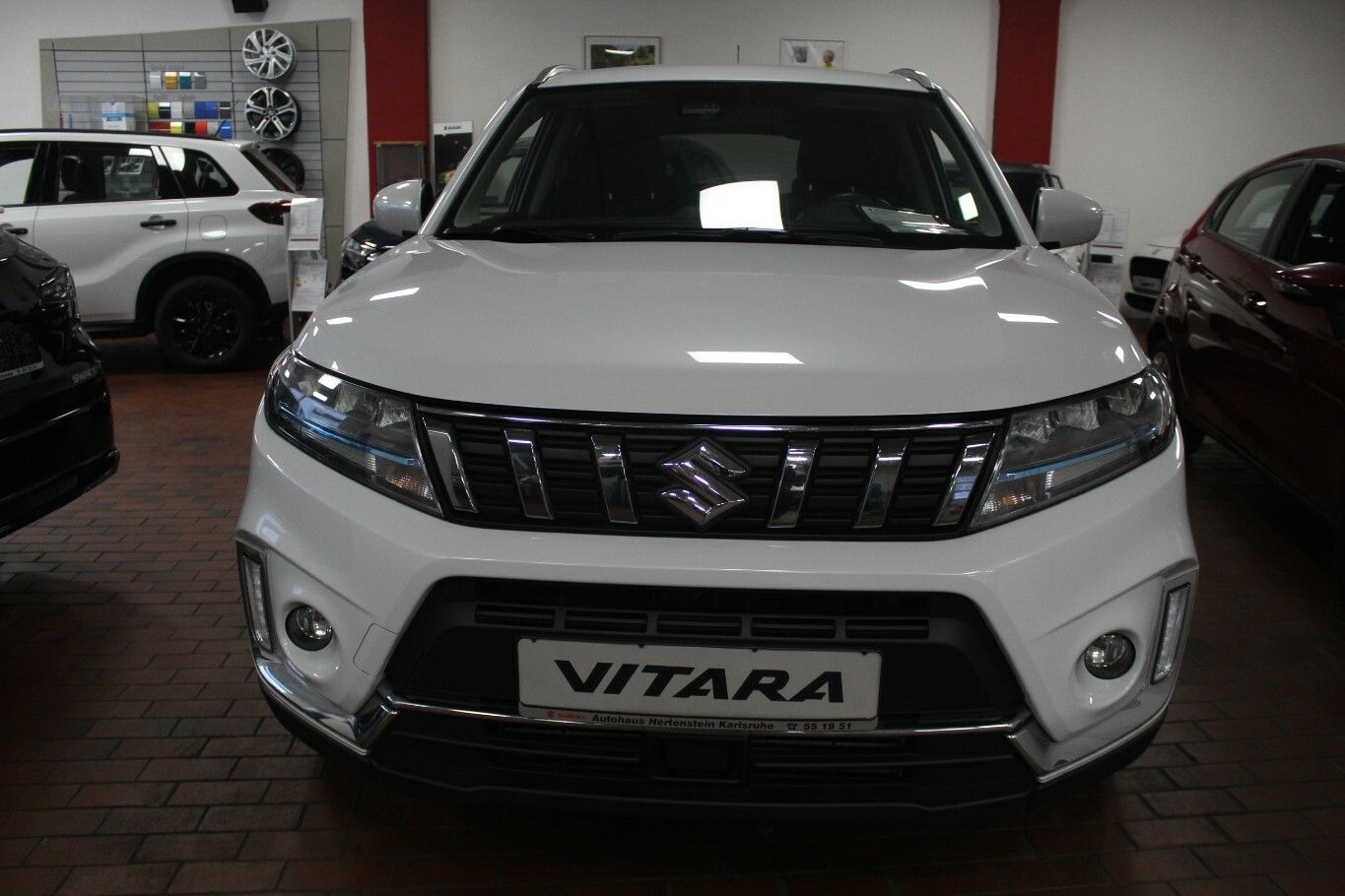 Suzuki Vitara 1.4 Boosterjet Comfort Hybrid - Samsaru's Car Outlet