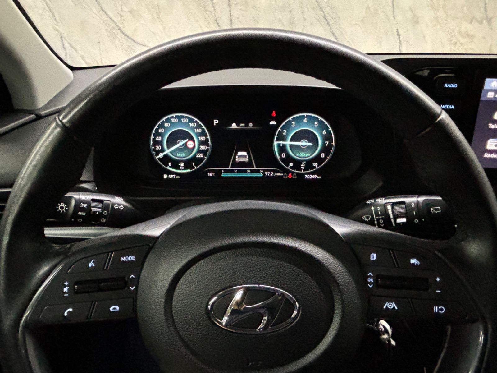 Hyundai i20 Trend Mild-Hybrid+Navi+1.Hand+MwSt.