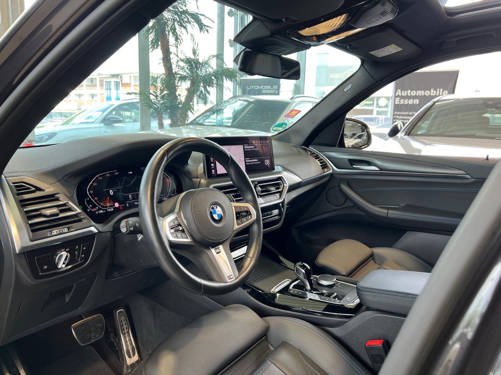 BMW X3 xDrive 30i M-Sportpaket - Samsaru's Car Outlet