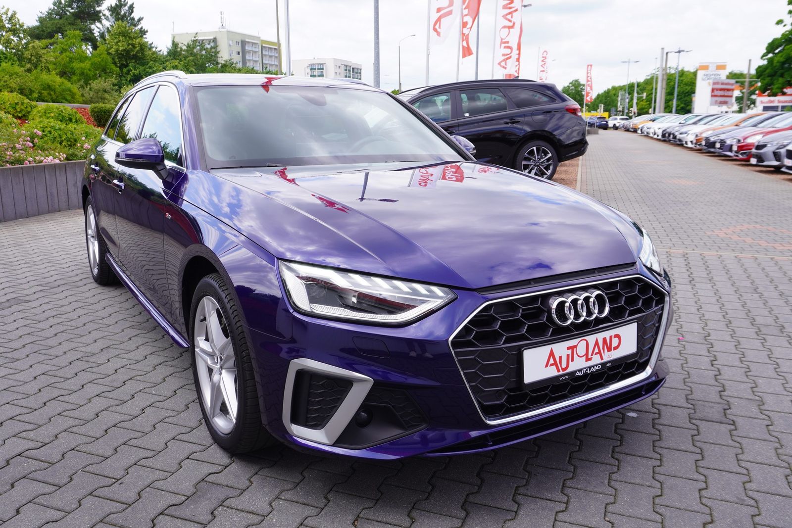 Audi A4 Avant 40 TDI S-Tronic S-Line - Samsaru's Car Outlet