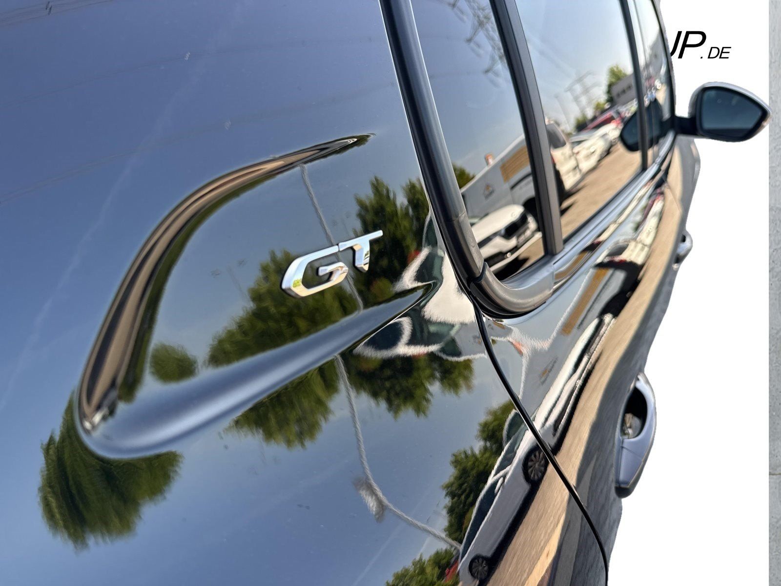 Peugeot 208 GT Line - Samsaru's Car Outlet