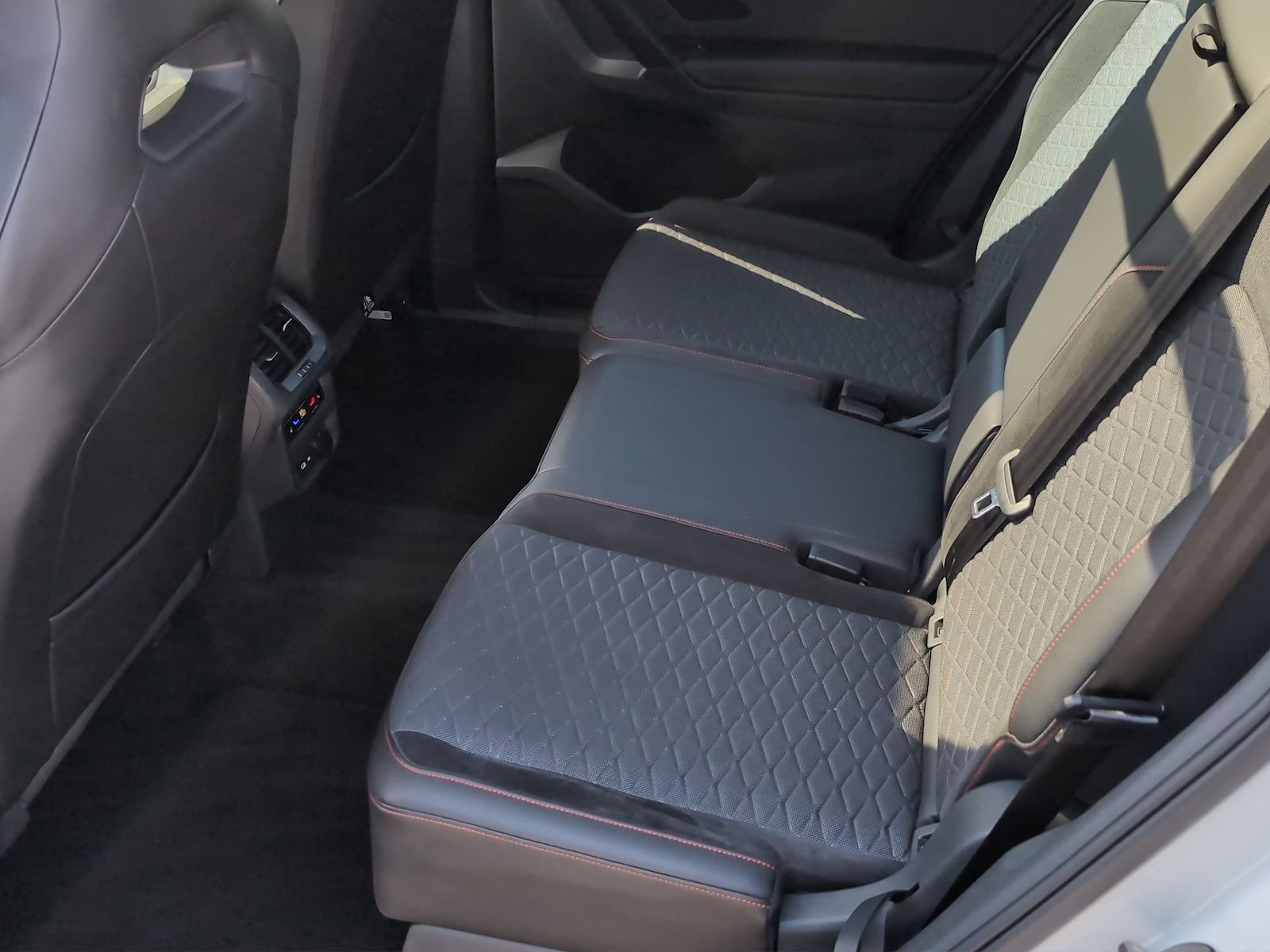 Seat Tarraco FR *eAHK*ACC*Pano*LED*Virtual*DSG*