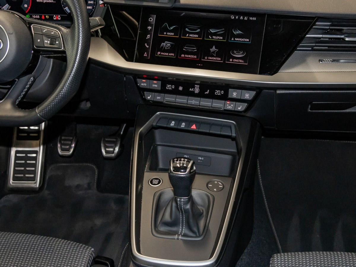 Audi A3 Limousine S line 35 TFSI - Samsaru's Car Outlet