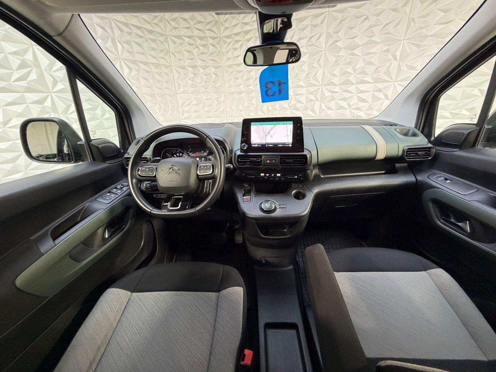 Citroën Berlingo XL BlueHDi 130 EAT8 SHINE+ANHÄNGERKUP.+