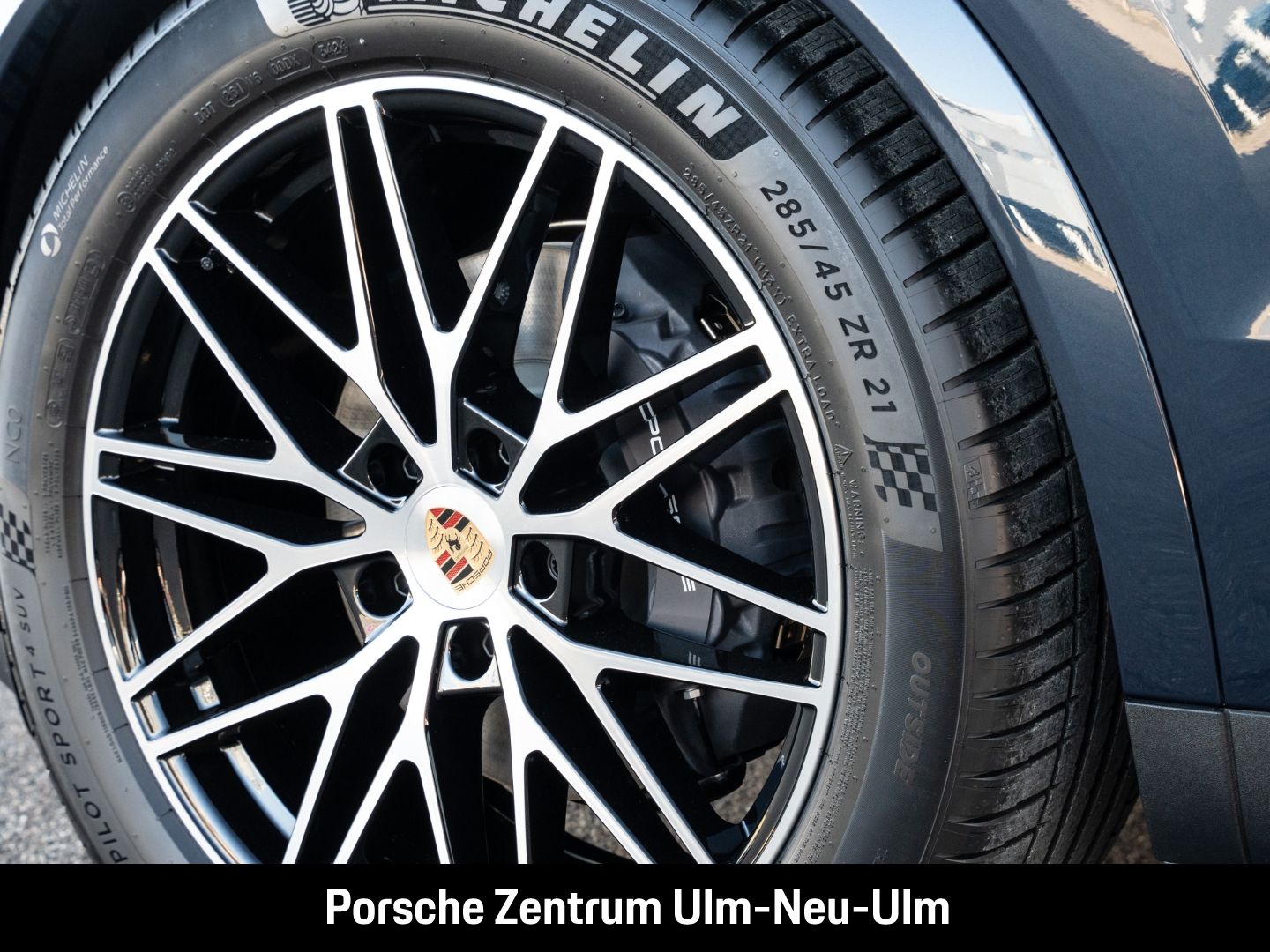 Porsche Cayenne InnoDrive Surround-View Head-Up BOSE LED
