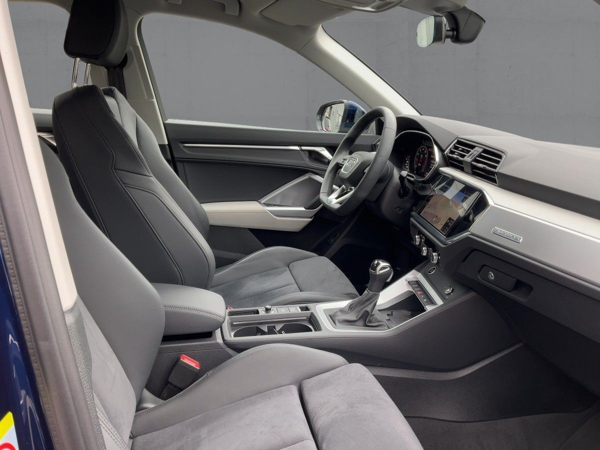 Audi Q3 40 TFSI QU S-TR ADVANCED - Samsaru's Car Outlet