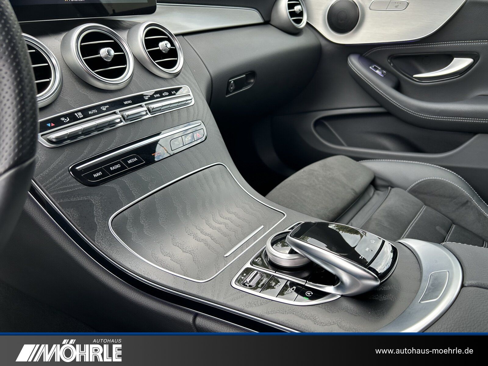 Mercedes-Benz C 180 Coupé AMG Line - Samsaru's Car Outlet