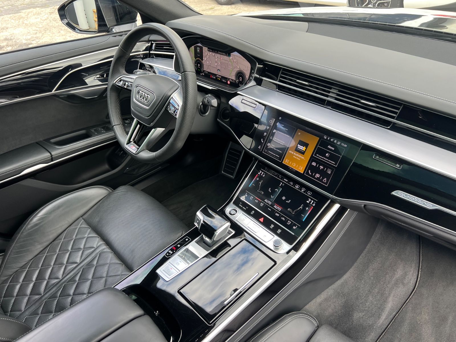 Audi A8 60 TFSI e quattro S line,Matrix,Pano.HUD. TV