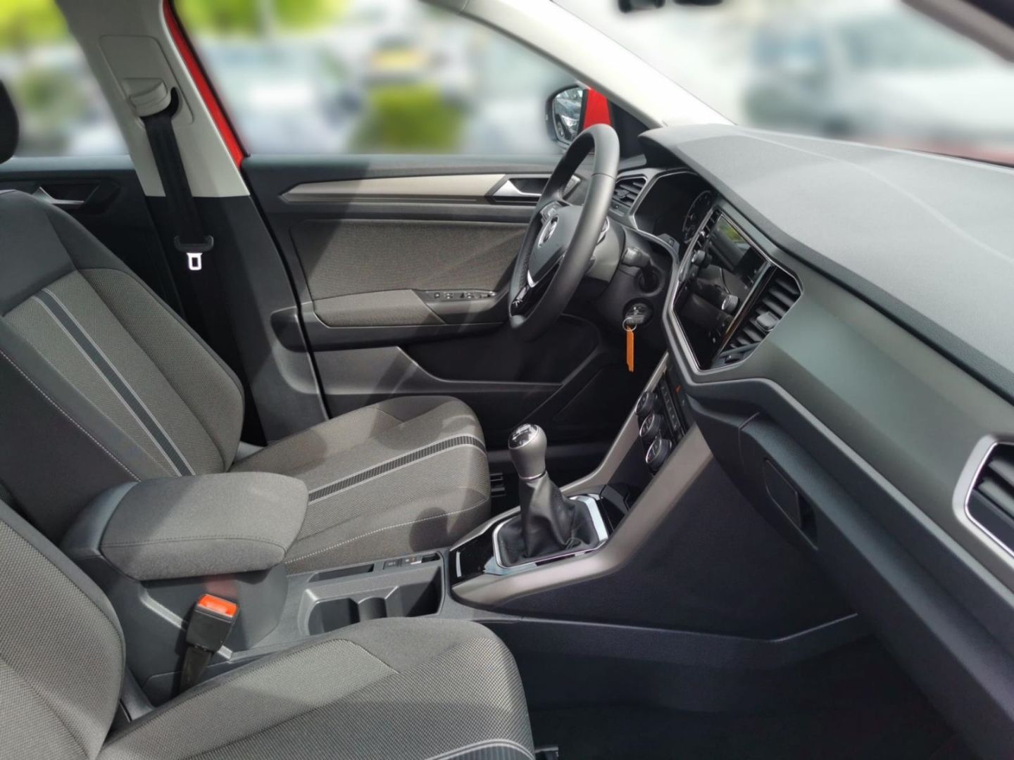Volkswagen T-Roc Style - Samsaru's Car Outlet