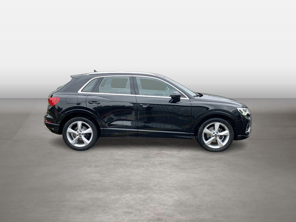 Audi Q3 35 TDI quattro S tronic - Samsaru's Car Outlet