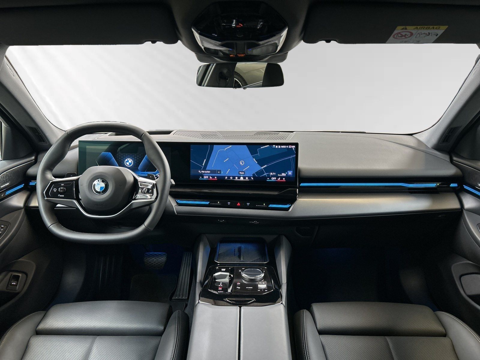 BMW 520i Touring Inkl. € 1.190 Zubehörbonus* Head-Up