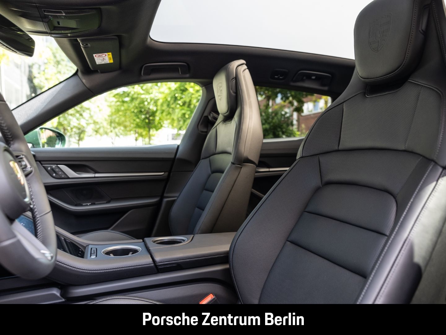 Porsche Taycan 4S Cross Turismo HD-Matrix HA-Lenkung