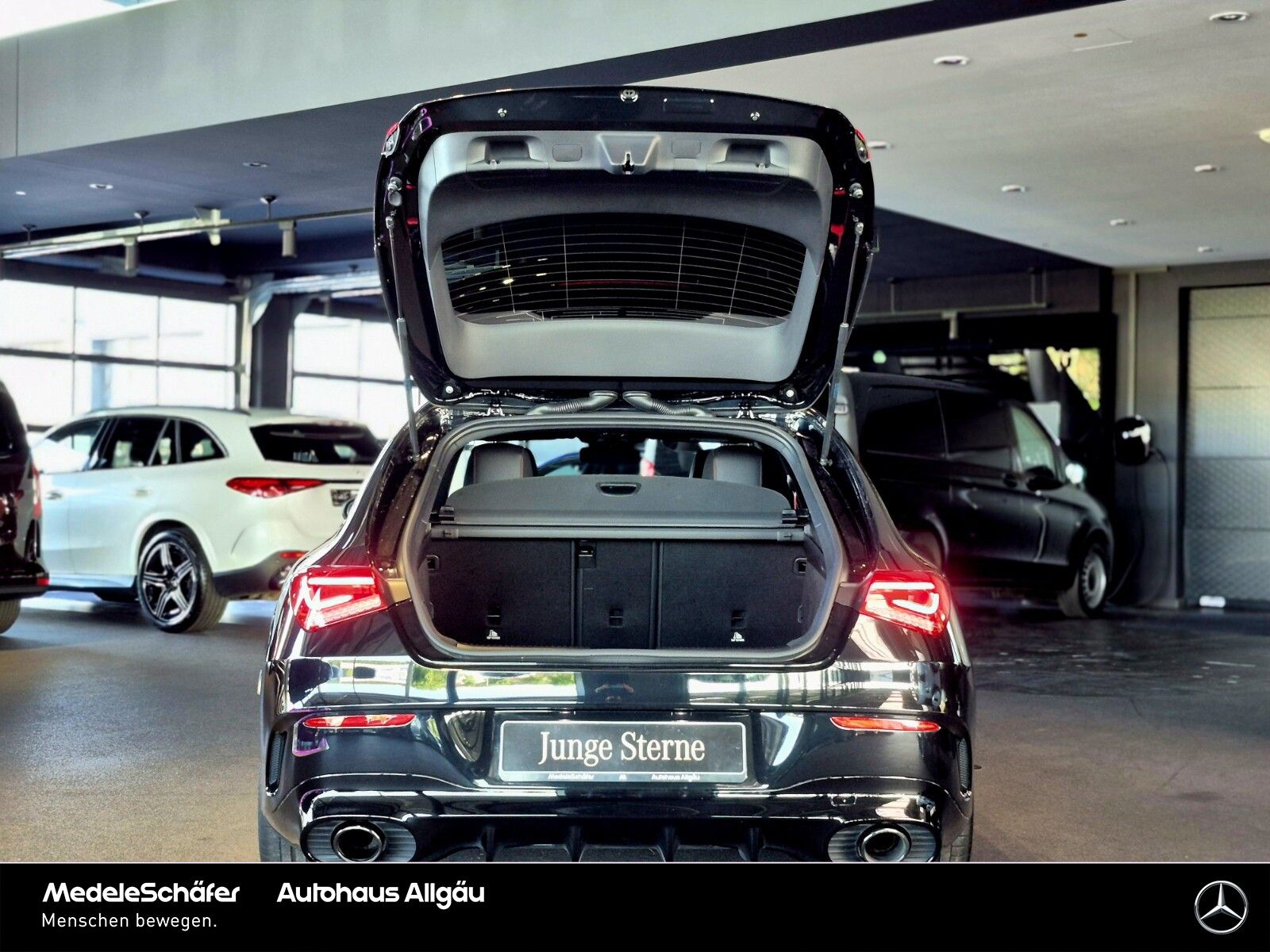 Mercedes-Benz CLA 35 AMG Shooting Brake 4M - Samsaru's Car Outlet