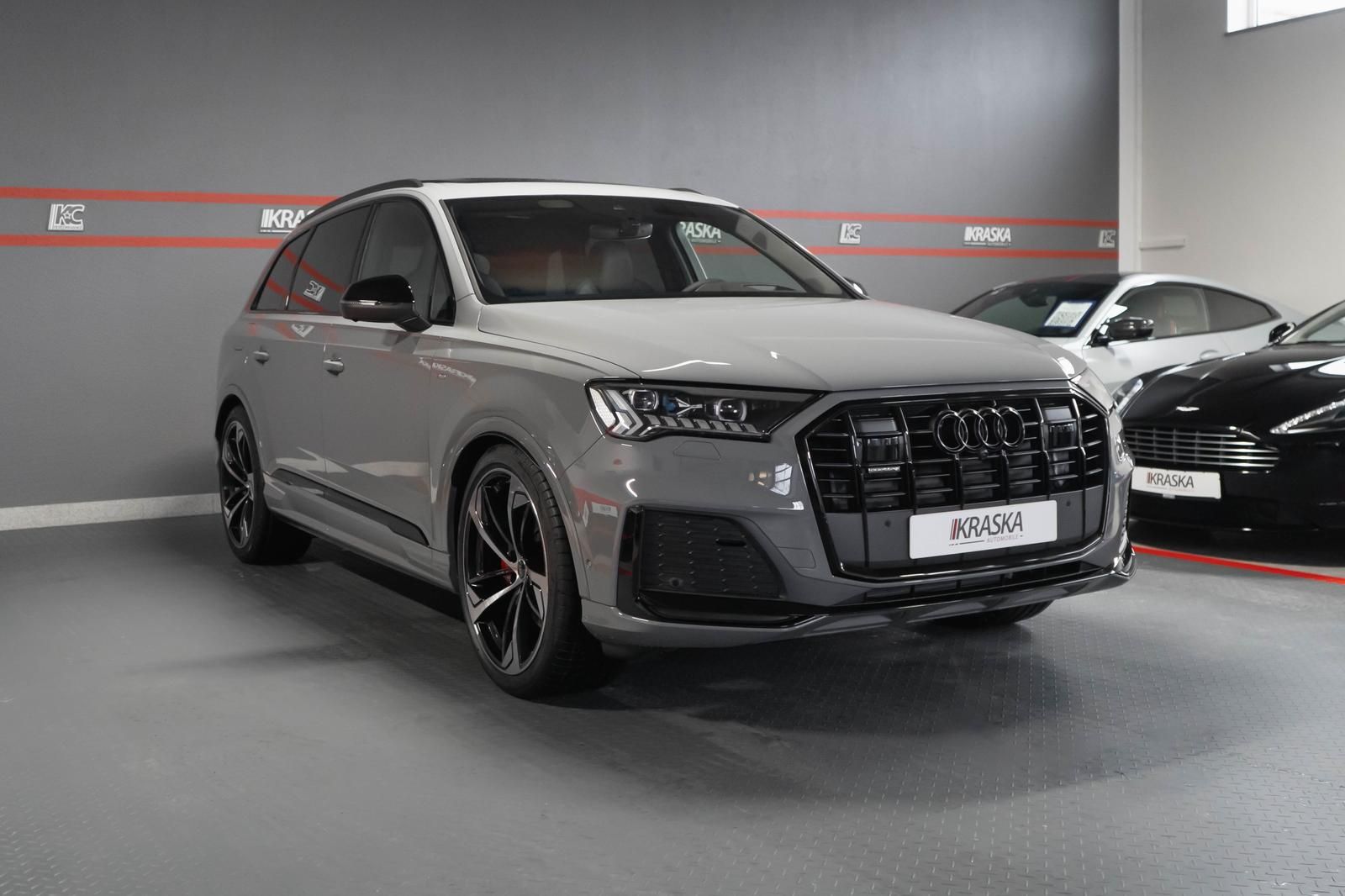 Audi Q7 50 TDI S-line competition AHK B&O PANO STHZ
