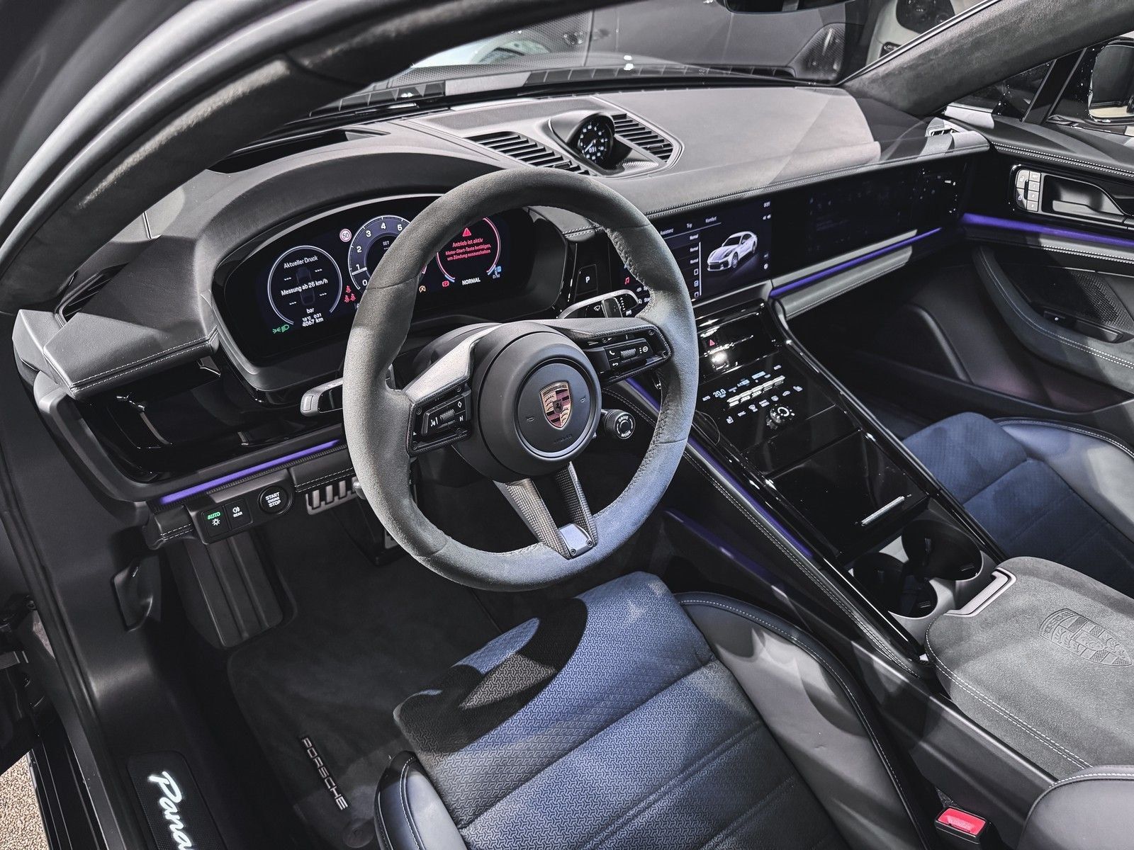 Porsche Panamera GTS Matrix+Carbon+InnoDrive+Standheiz.