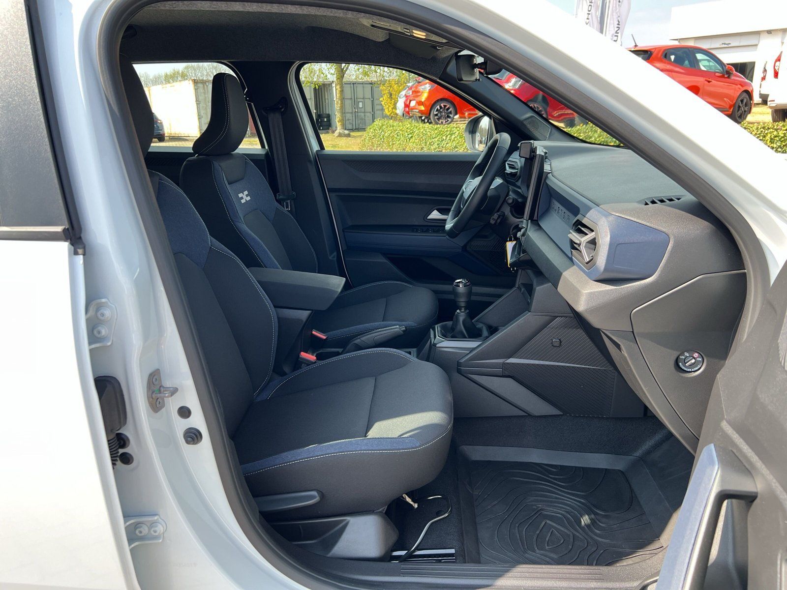 Dacia Duster TCe 100 LPG Expression - Samsaru's Car Outlet