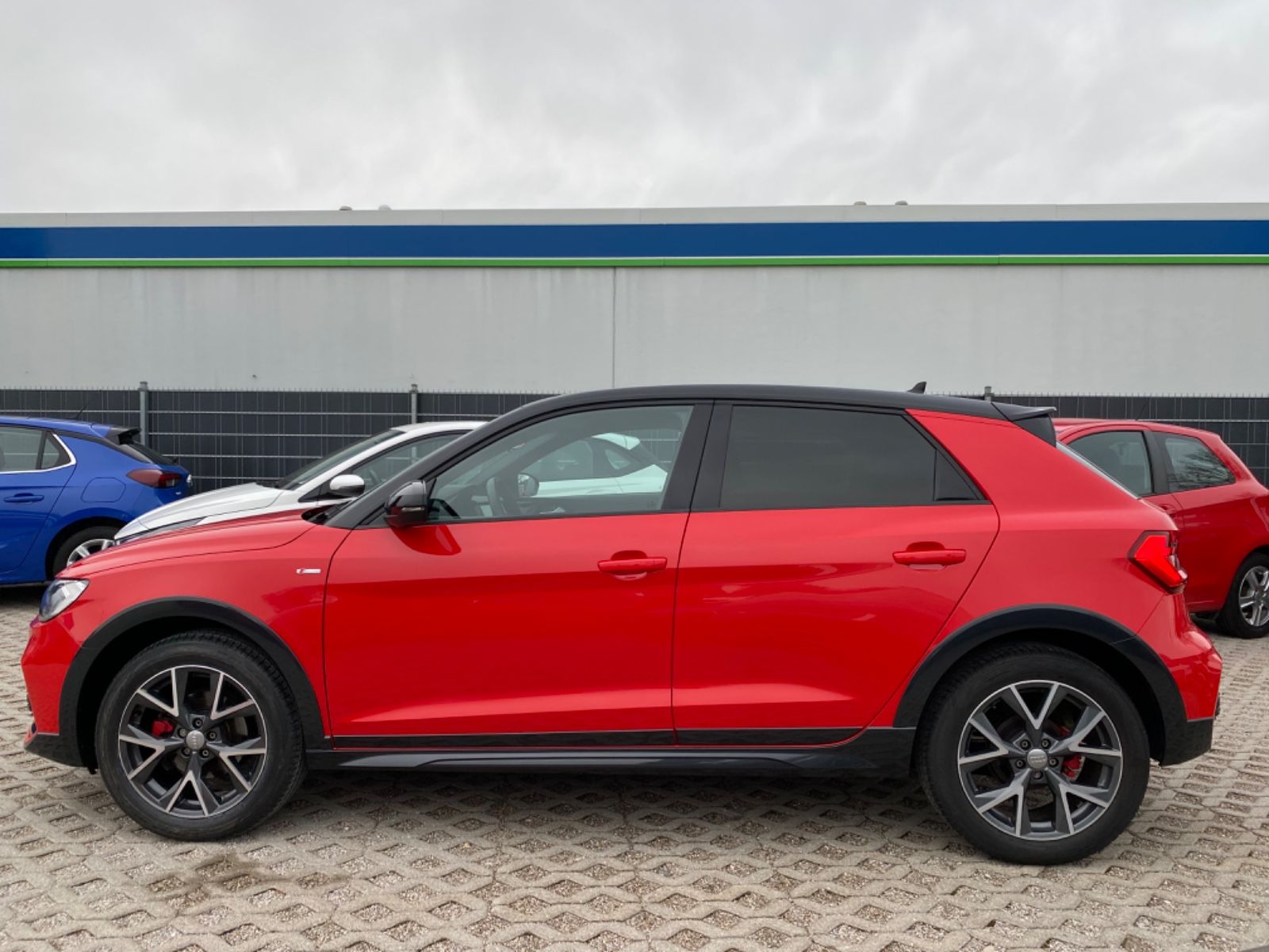 Audi A1 citycarver 30 TFSI S-line - Samsaru's Car Outlet