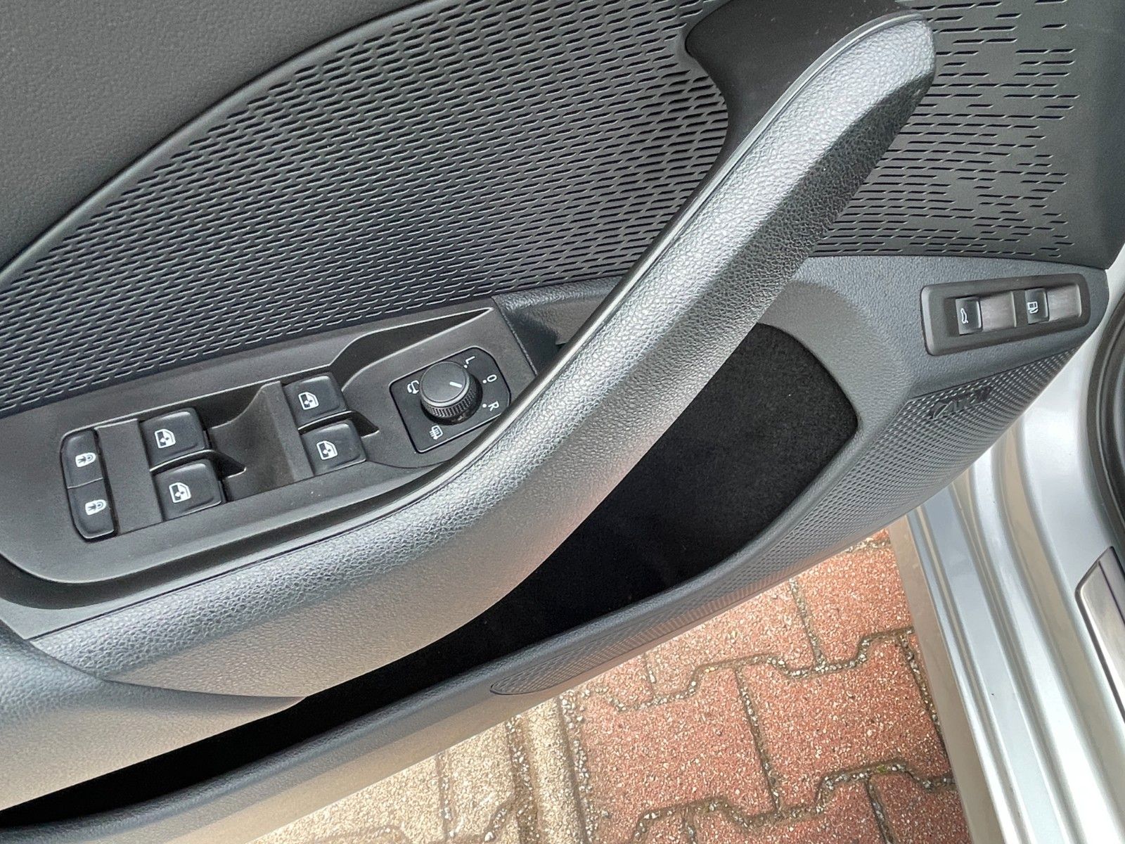 Skoda OCTAVIA Combi First Edition TSI iV - Samsaru's Car Outlet