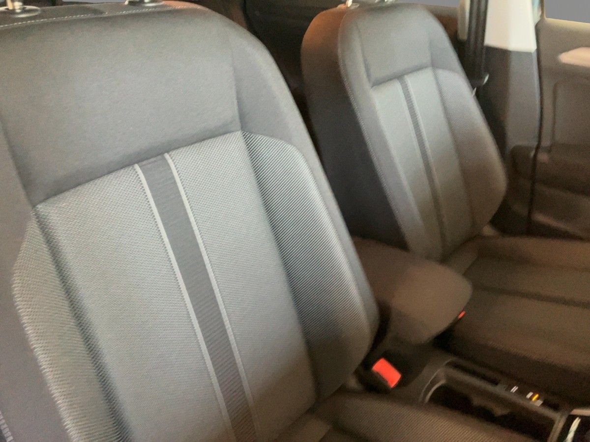 Volkswagen T-ROC 1.0 TSI LIFE - Samsaru's Car Outlet
