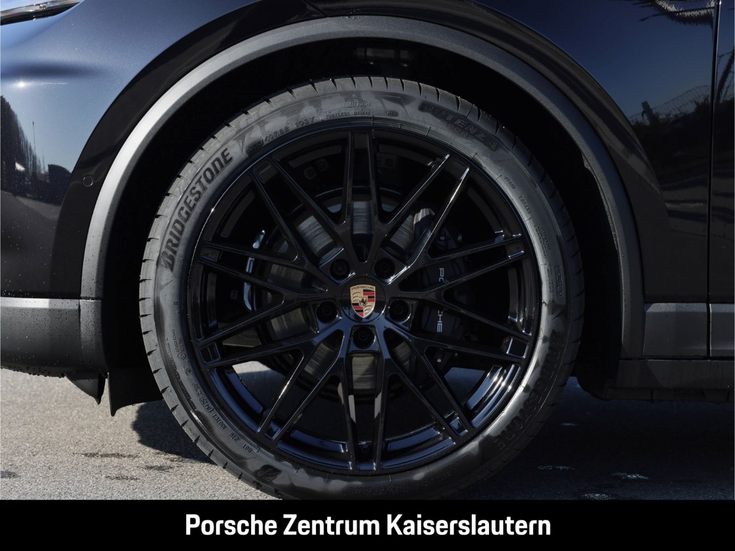 Porsche Macan 4 BOSE Luftfederung Rückfahrkamera LED