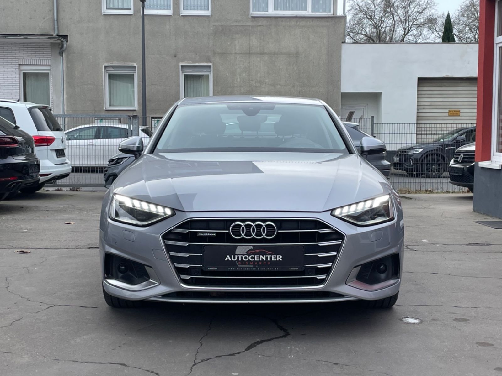 Audi A4 Lim. 40 TDI quattro advanced