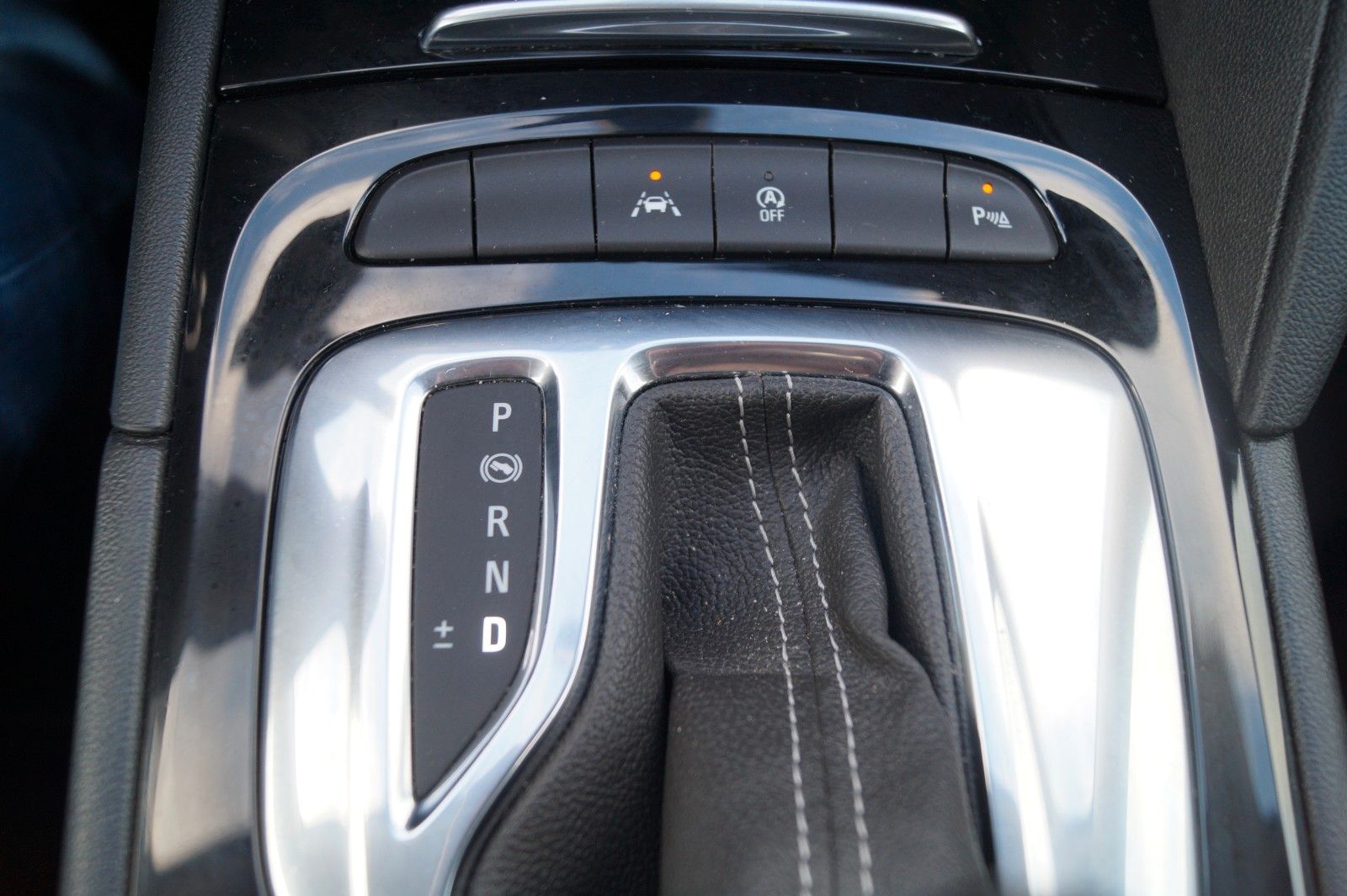 Opel Insignia B Sports Tourer Edition - Samsaru's Car Outlet