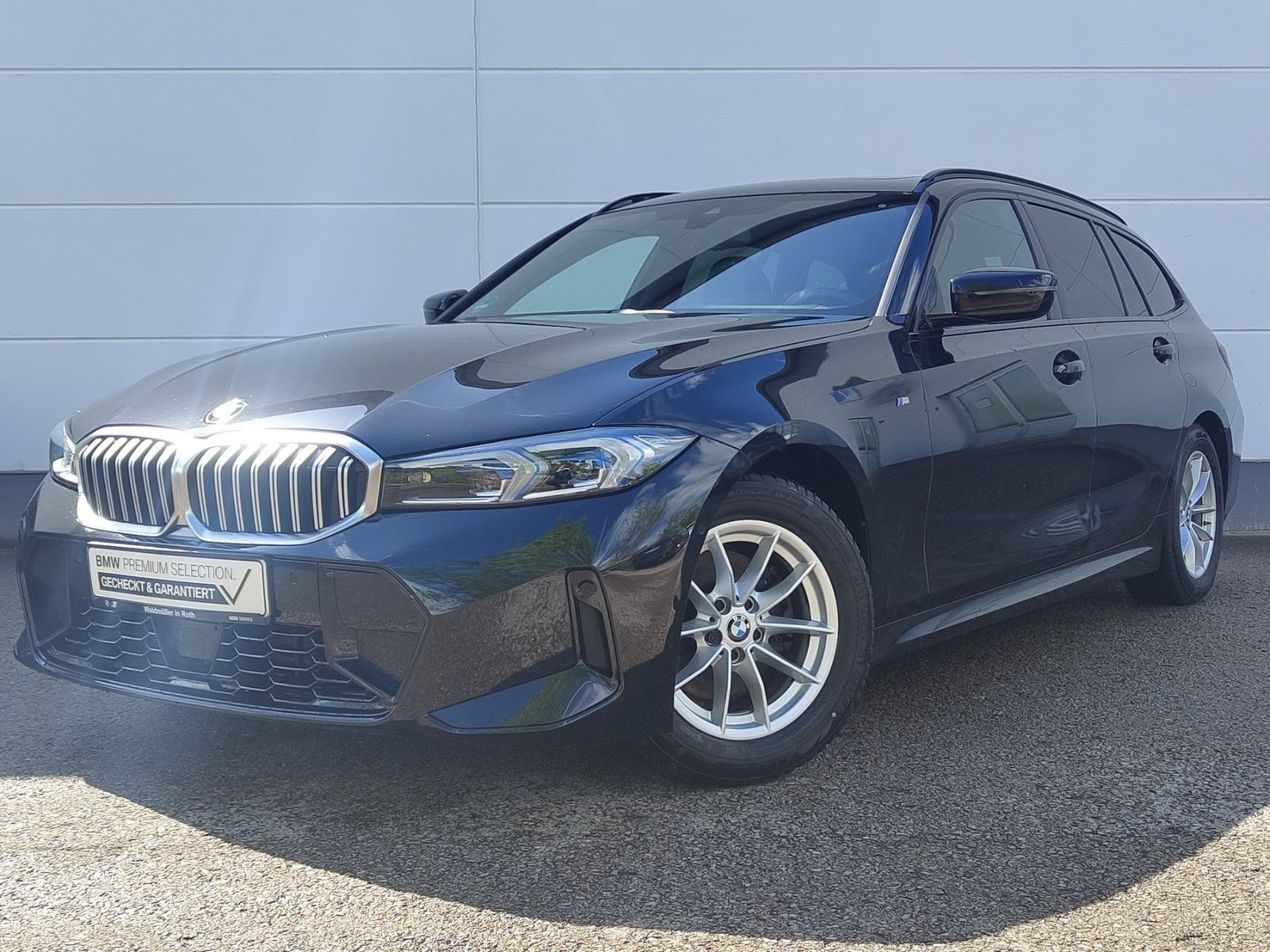 BMW 320d Touring M Sportpaket - Samsaru's Car Outlet