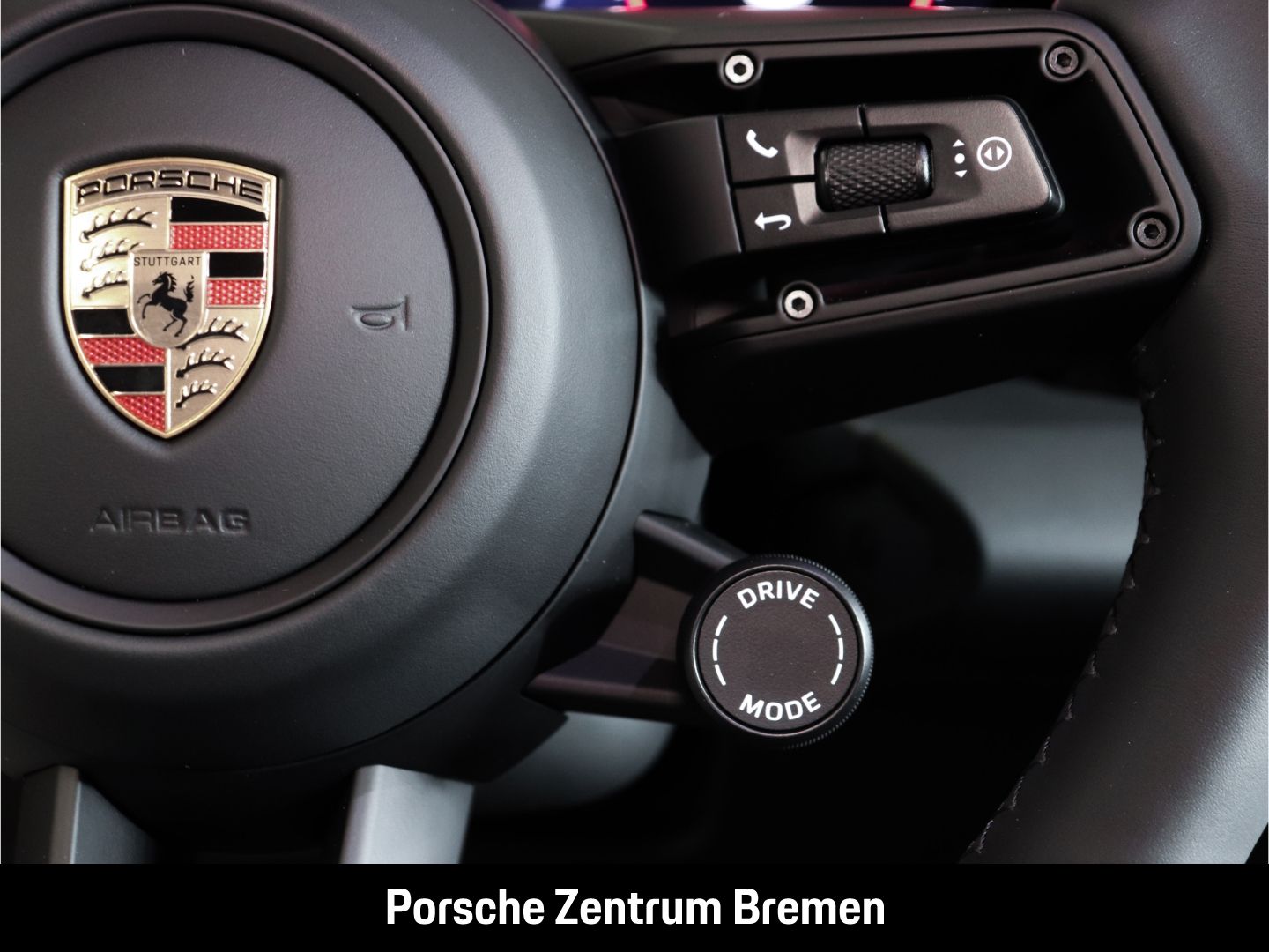 Porsche Macan 4S - Samsaru's Car Outlet