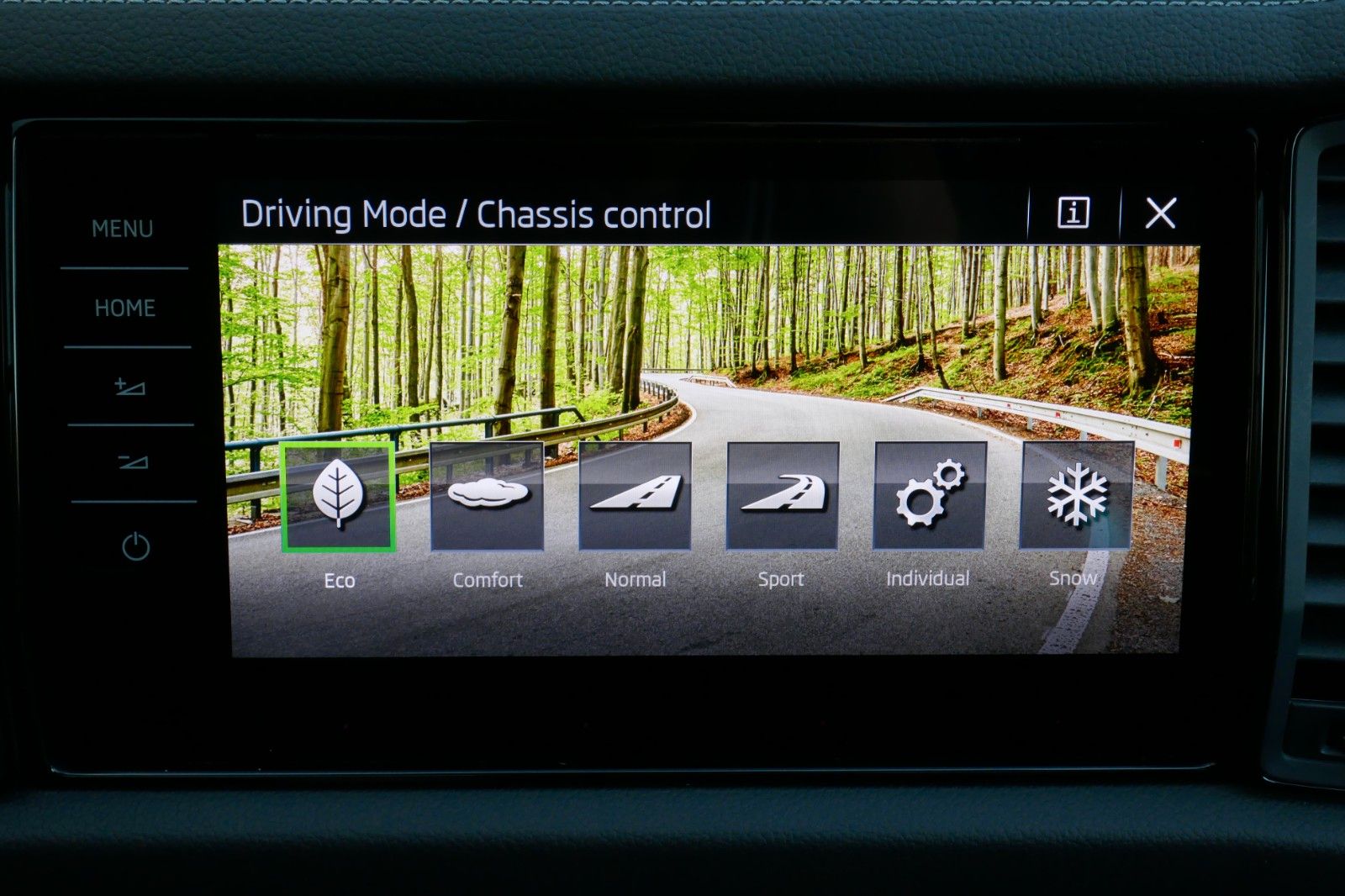 Skoda Kodiaq Sportline 4x4 Pano 360Cam Standheiz. AHK