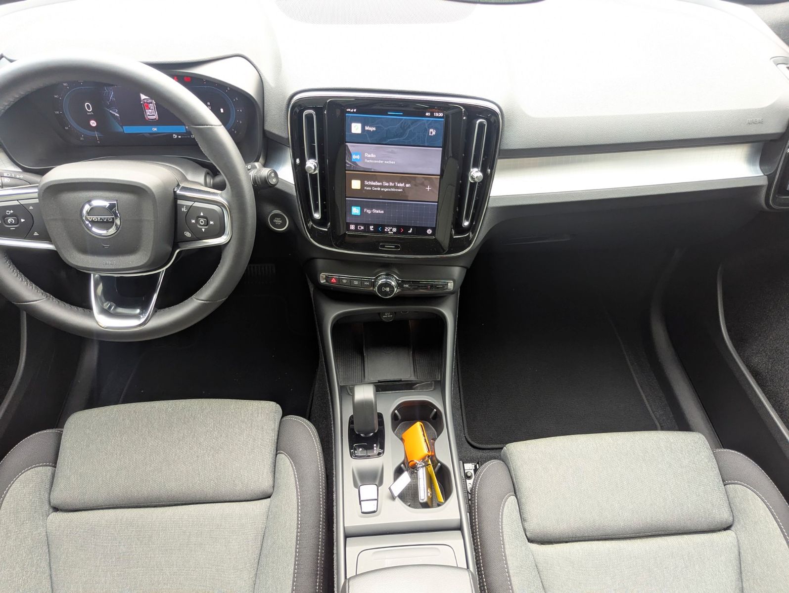 Volvo XC 40 B3 Core AHK