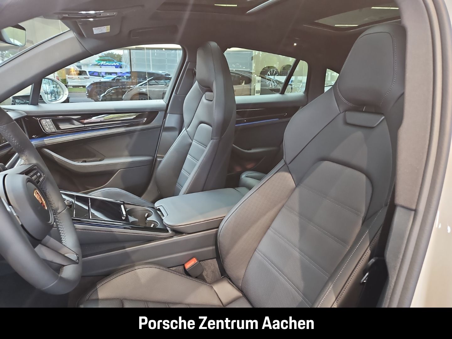 Porsche Panamera 4 E-Hybrid HA-Lenkung HeadUp Sportabgas