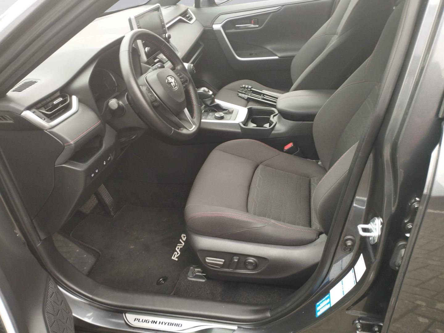 Toyota RAV 4 Plug-in Hybrid 4x4 2.5L Navi LED ACC El. H