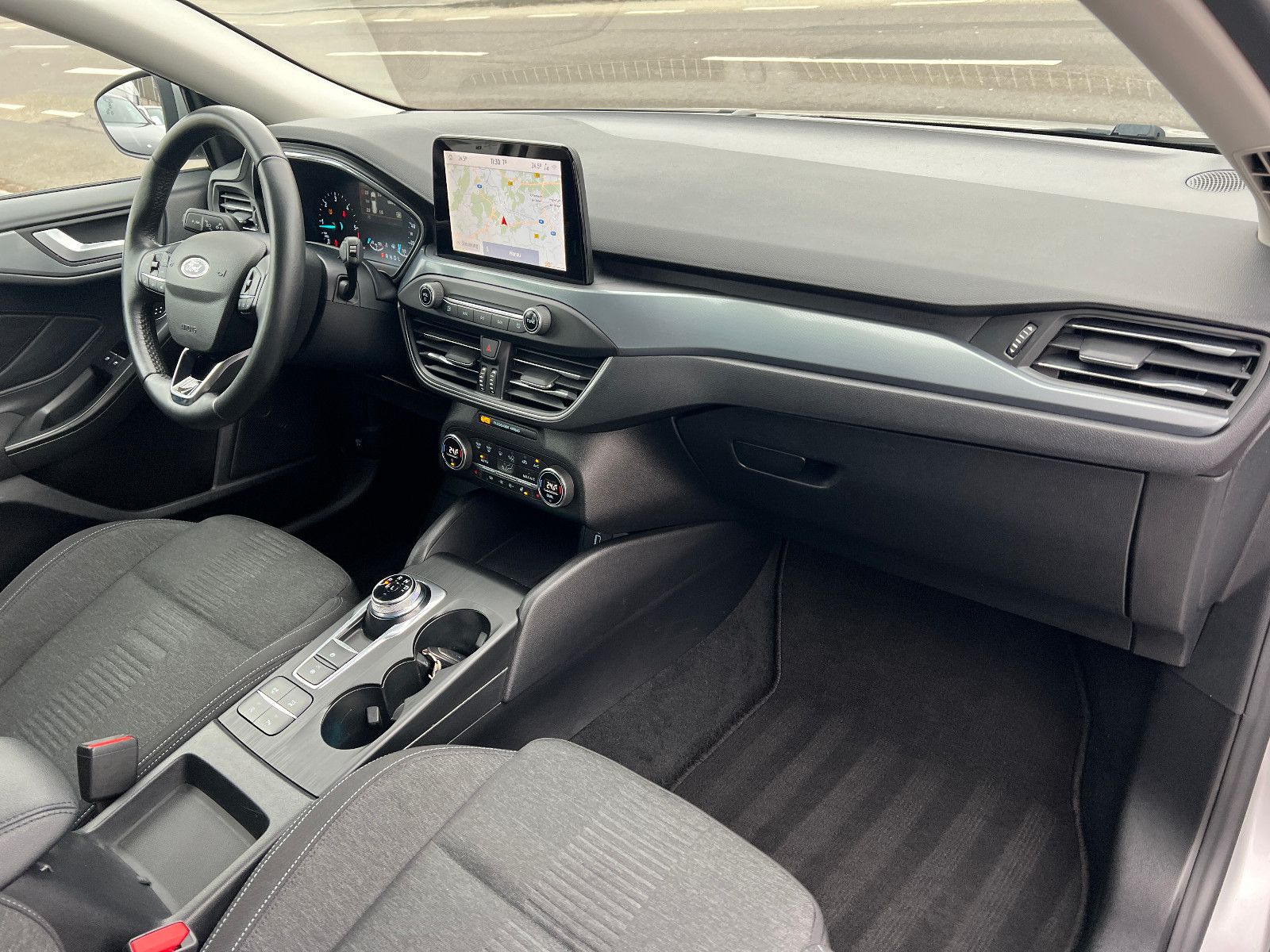 Ford Focus Turnier Active X Aut. - Samsaru's Car Outlet