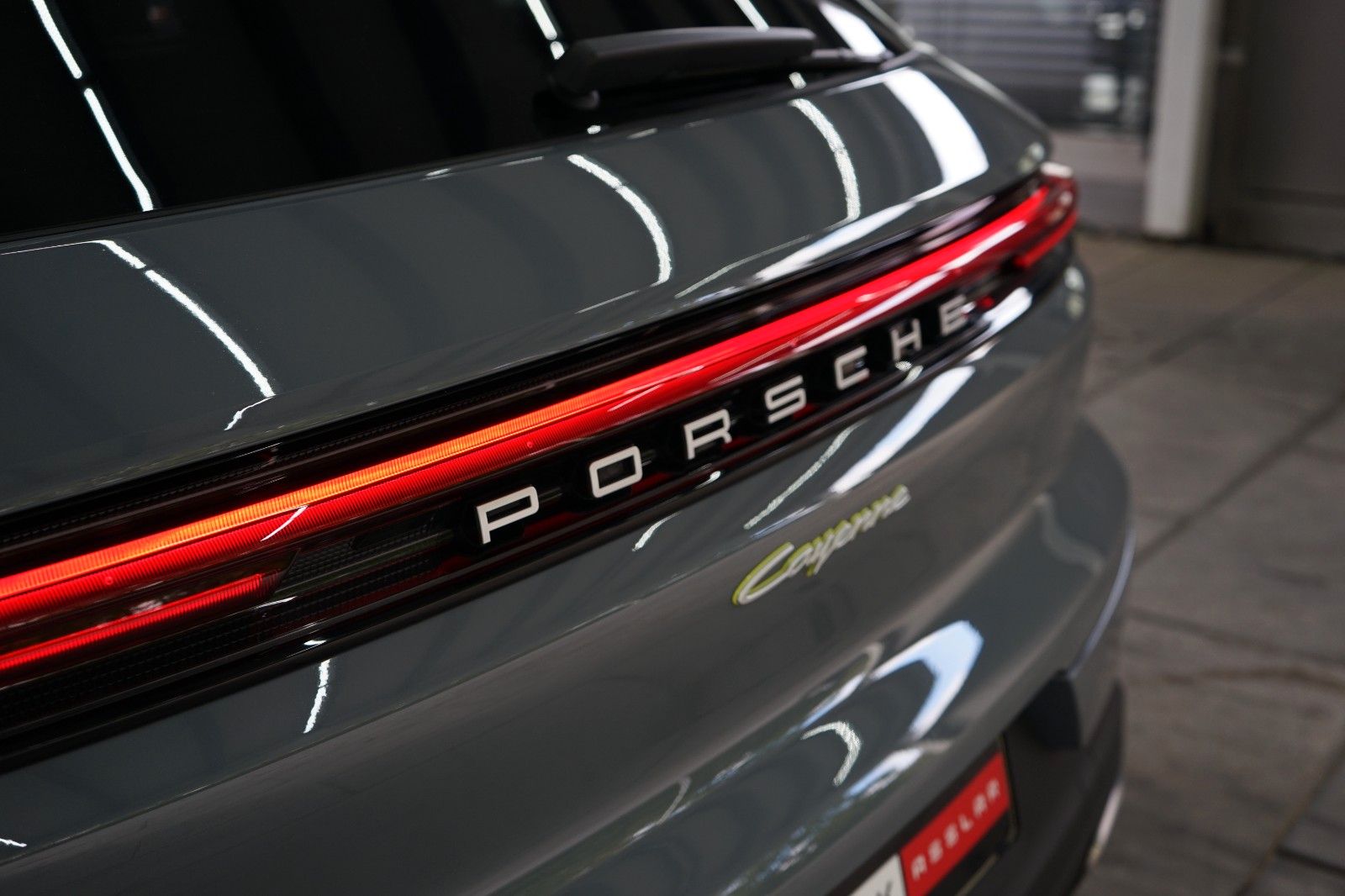 Porsche Cayenne E-Hybrid/P-Display/HAL/HD/14W/INNO/360°