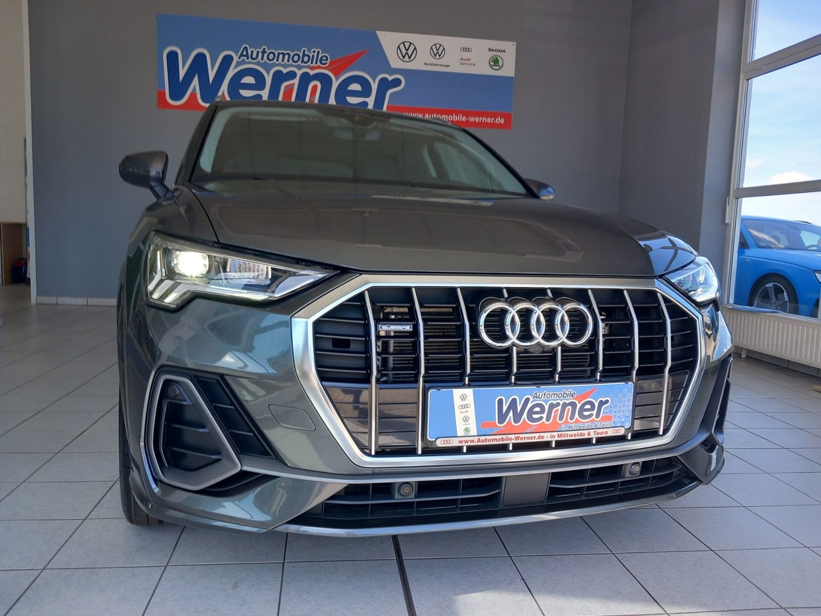 Audi Q3 S line 40 TDI quattro - Samsaru's Car Outlet