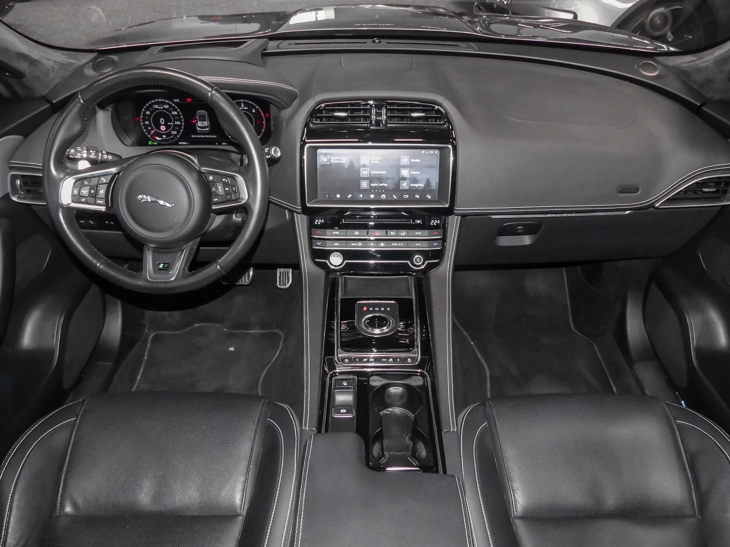 Jaguar F-Pace R-Sport AWD 25d EU6d-T Allrad HUD StandHZ