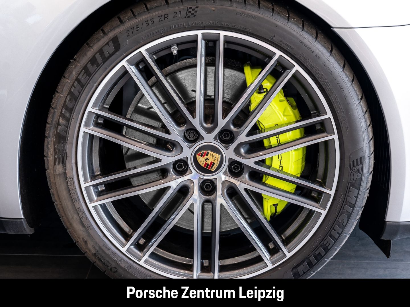 Porsche Panamera E-Hybrid Sport Turismo Platinum Edition