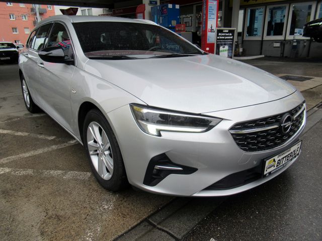 Opel Insignia ST 2.0D Aut. Elegance - Samsaru's Car Outlet