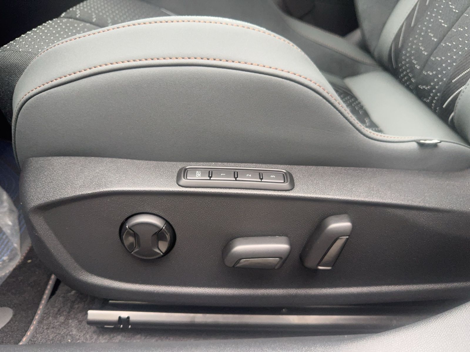 Cupra Formentor 2.0 TSI 4Drive DSG VZ Extreme | AHK |