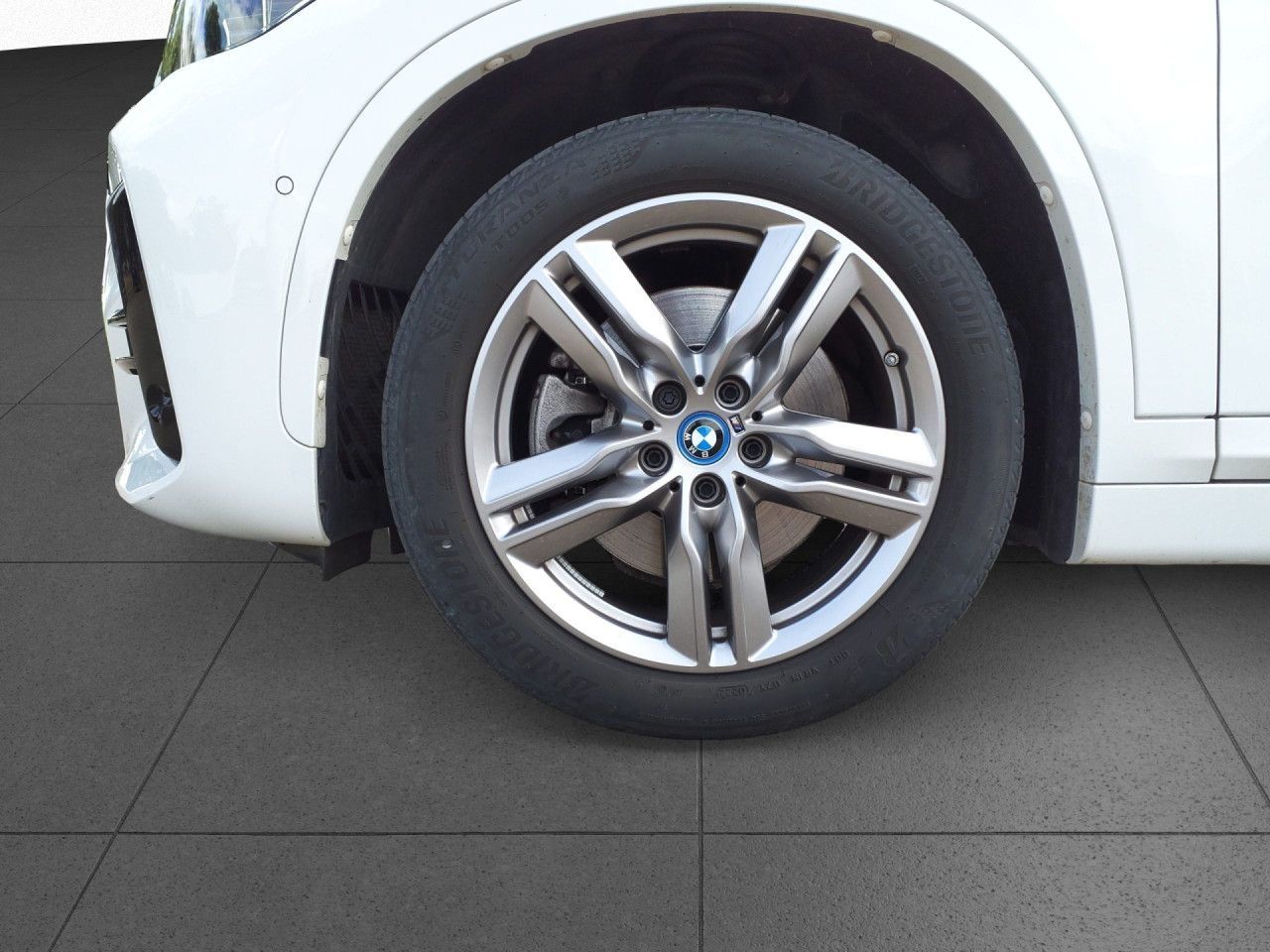 BMW X1 xDrive25e M SPORT - Samsaru's Car Outlet