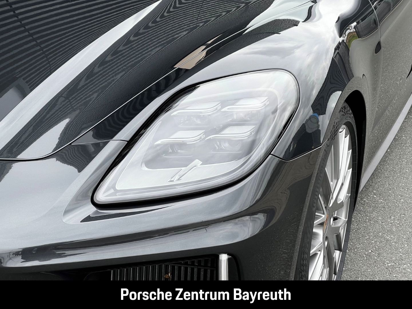 Porsche Panamera 4*HD-MATRIX*BEIFAHRERDISPL.*INNO*CHRONO