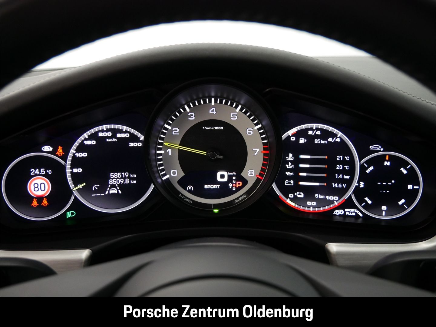 Porsche Panamera 4 E-Hybrid Platinum Edition Matrix LED