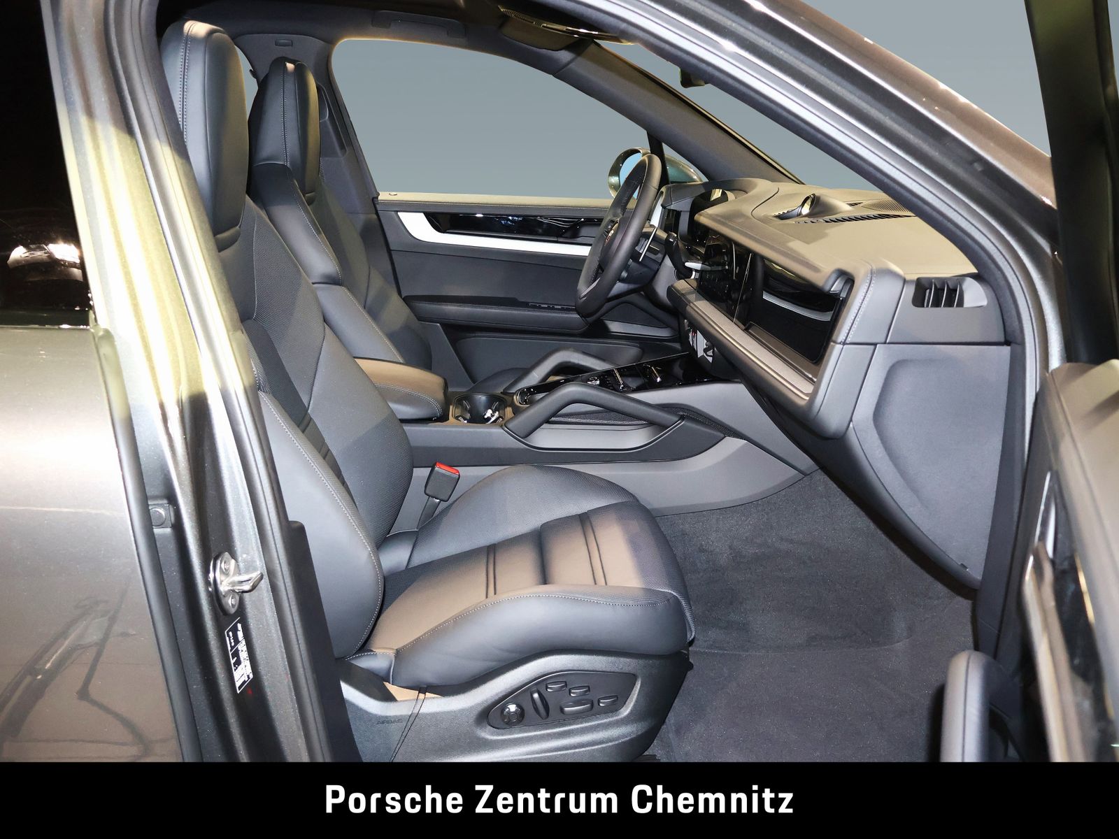Porsche Cayenne E-Hybrid Sitzbelüft.;Head-Up;BOSE;Pano