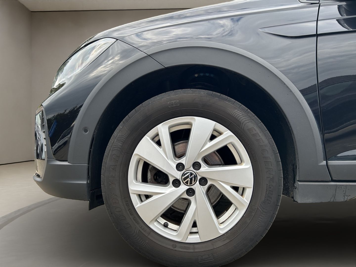 Volkswagen Taigo 1.0 TSI ''X-tra'' DSG - Samsaru's Car Outlet